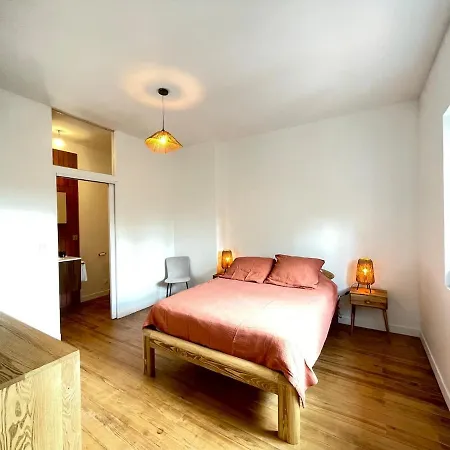 Villa, Route Des Vins Et Proximite De Bordeaux