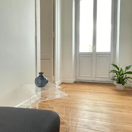 Villa, Route Des Vins Et Proximite De Bordeaux * Eyrans-de Soudiac