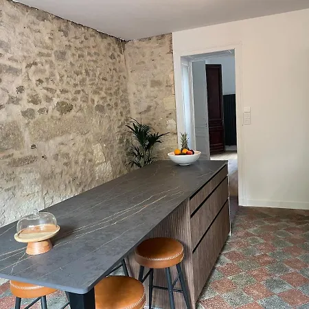 Villa, Route Des Vins Et Proximite De Bordeaux 别墅 *